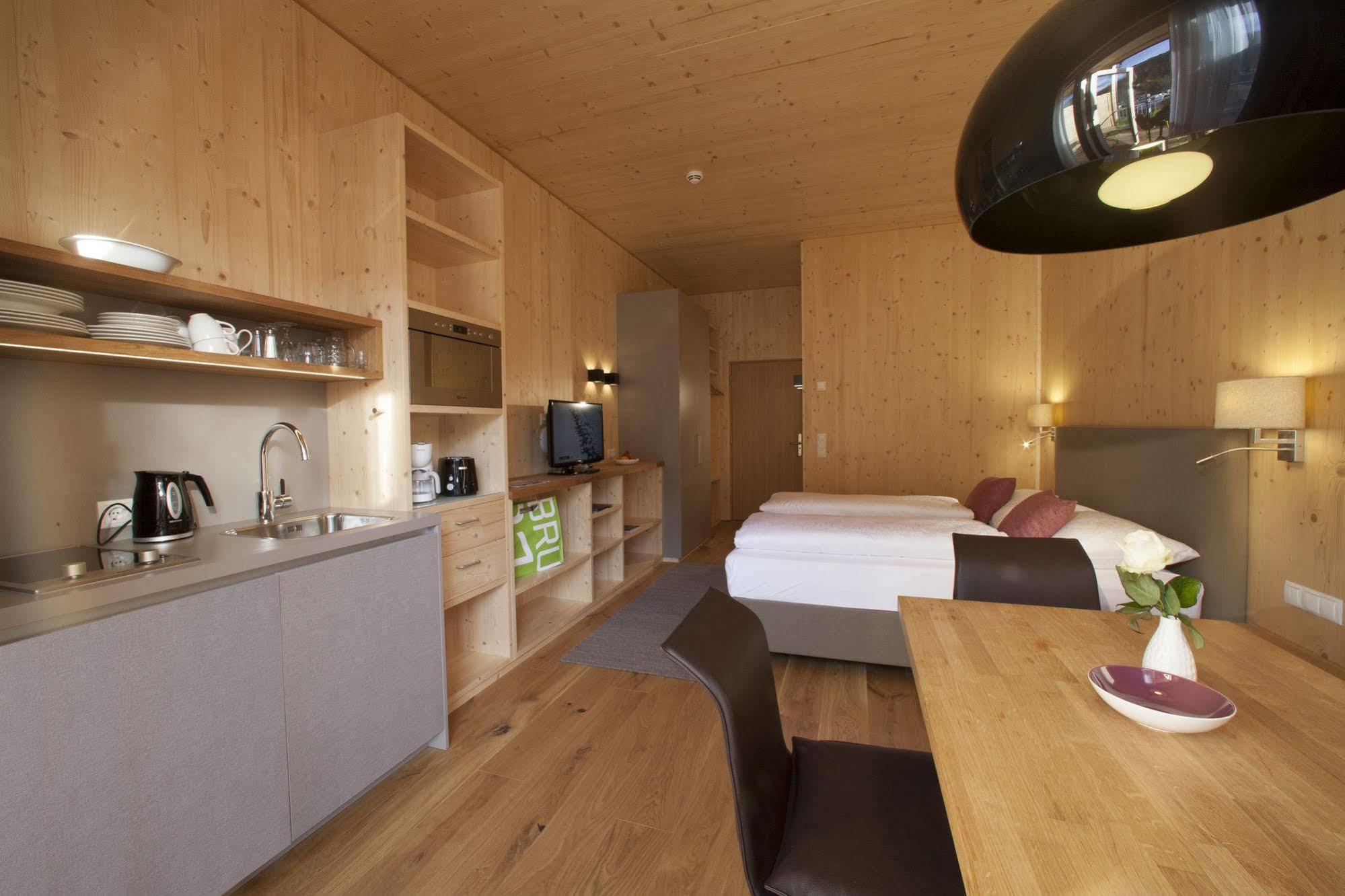Natuerlich Hell. Aparthotel & Camping فغن المظهر الخارجي الصورة
